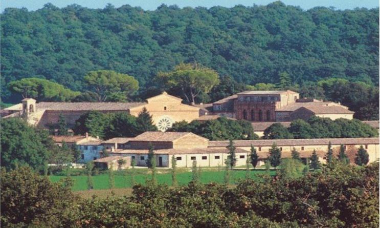 Hotel La Foresteria Abbadia di Fiastra Esterno foto
